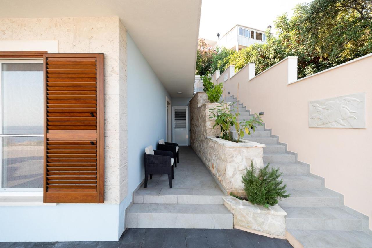 Vila Apartments Marina Blato  ภายนอก รูปภาพ